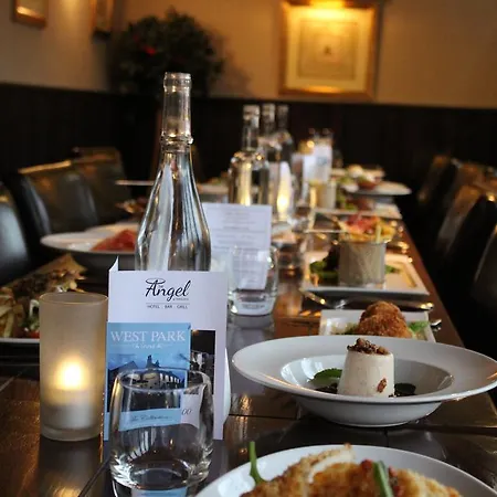 Hotel The Angel At 3*