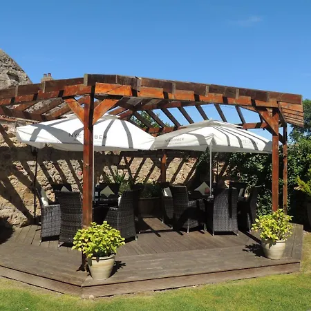 The Angel At Topcliffe