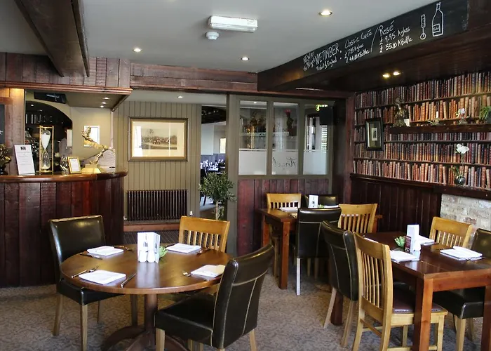 Hotel The Angel At Topcliffe