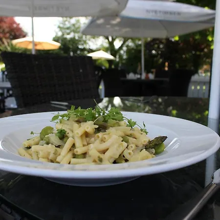 The Angel At 3* Topcliffe